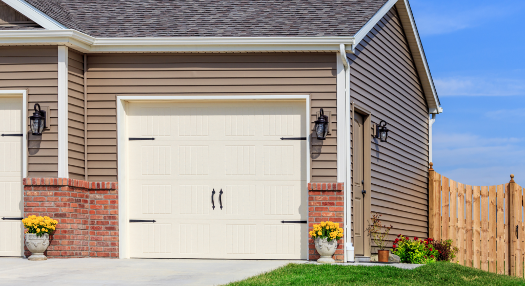 BASIC TYPES OF GARAGE DOORS Montgomery tx Slide to the Side Garage Doors